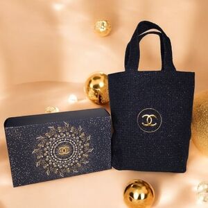 Chanel Navy Mini Cosmetic Tote – VIP – New